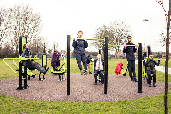 Double Pull Up Bar The Great Outdoor Gym Company